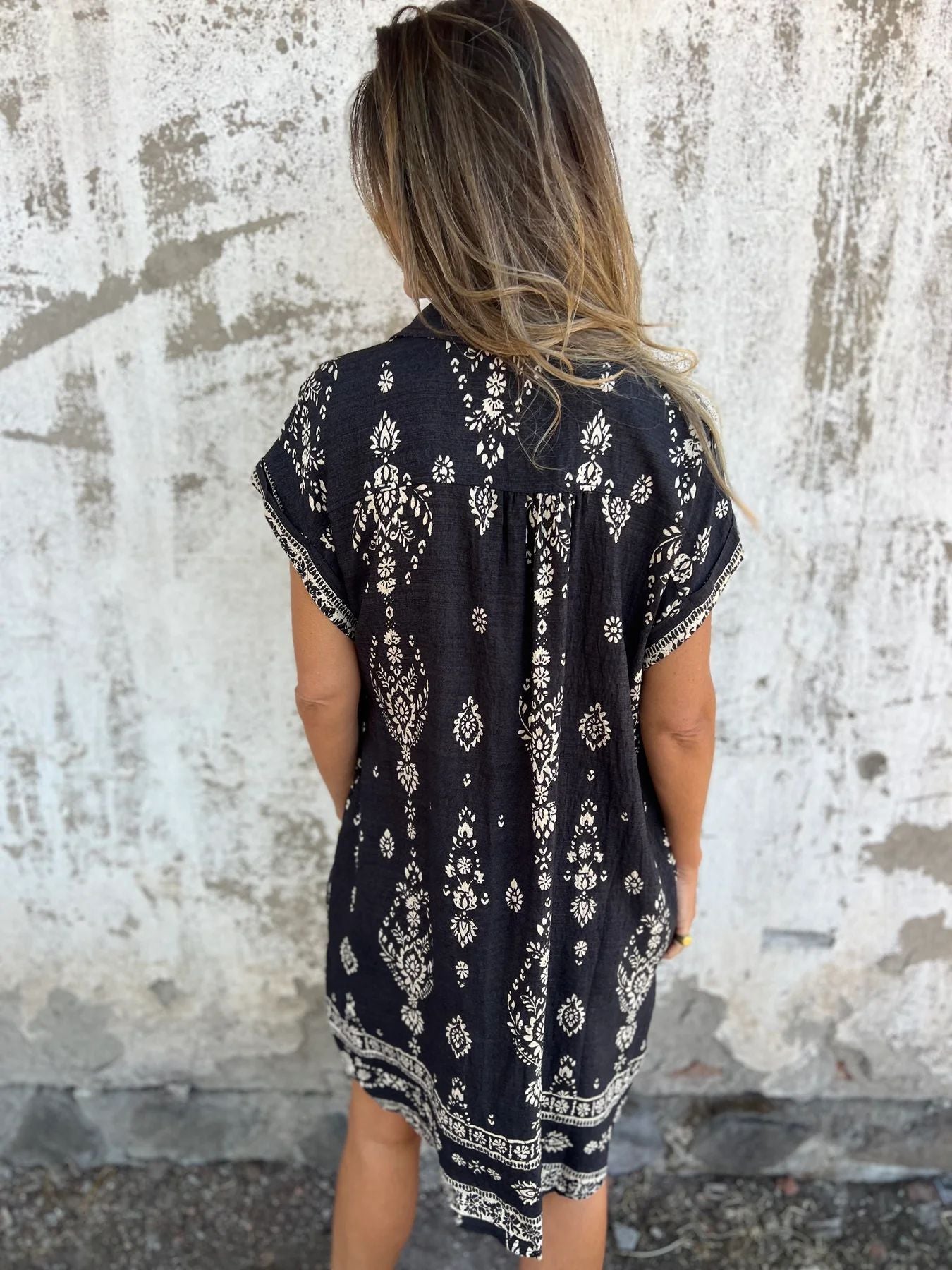 Casualowa kieszeń Sukienka z krótkim rękawem i nadrukiem