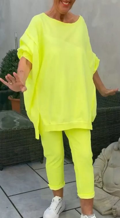 Teresa | Dwuczęściowy komplet damski z topem z okrągłym dekoltem i spodniami